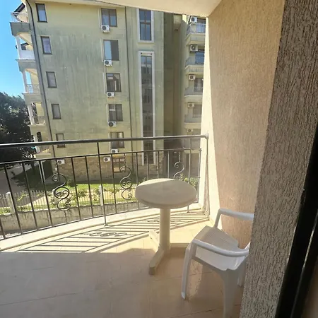 Avalon Apartmán Sluneční pobřeží