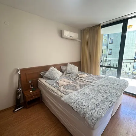 Avalon B303 * Sluneční pobřeží