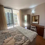 Apart Hotel Avalon B303